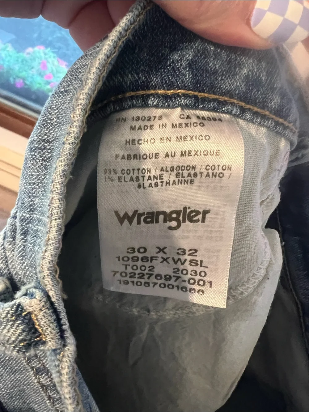 Wrangler Men's Straight Jeans in Light Wash Blue